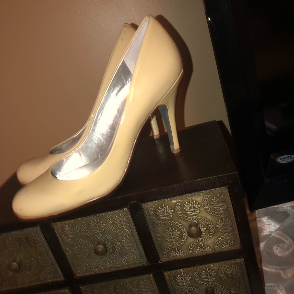 Nude heels